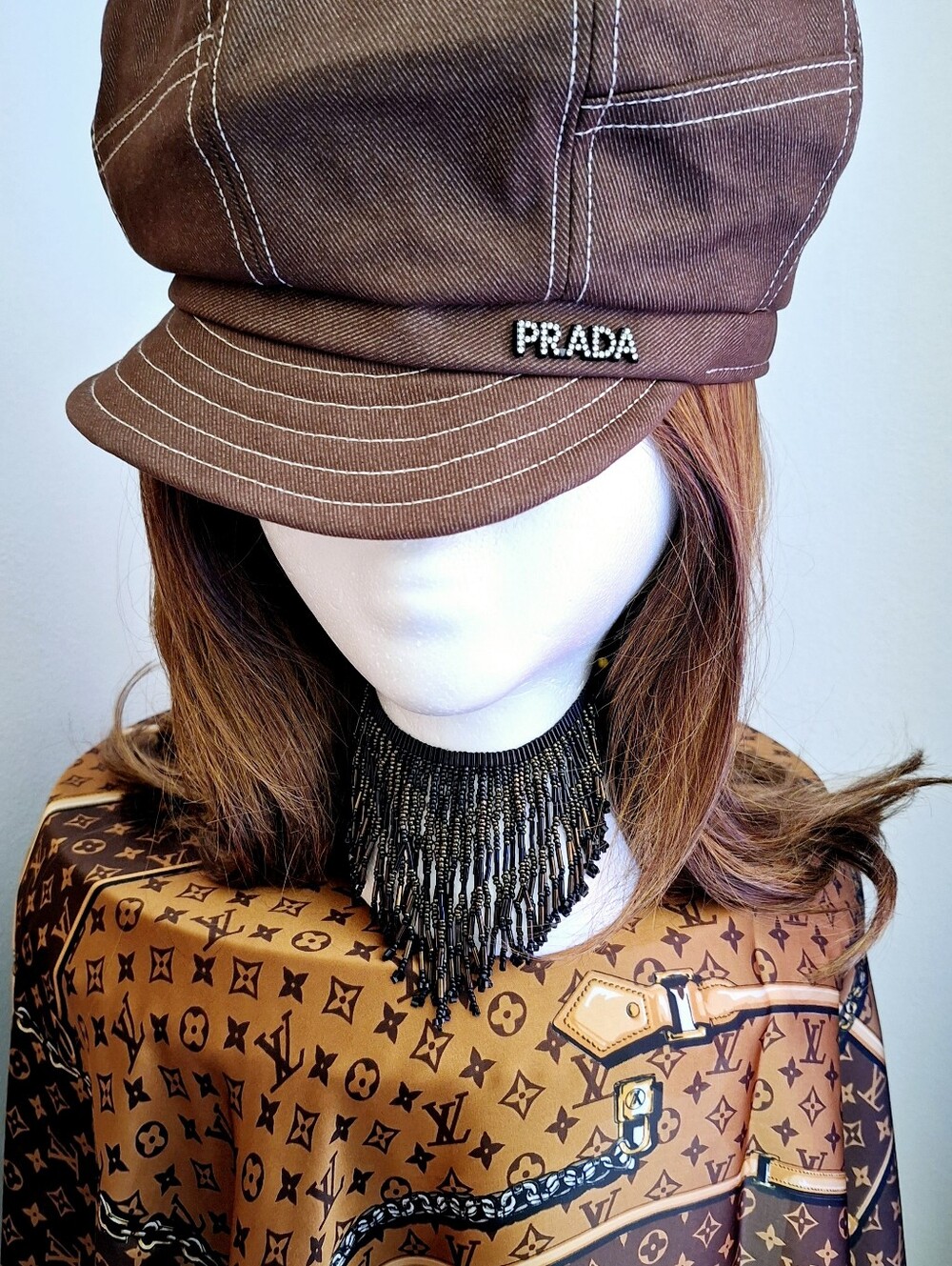 PRADA BROWN BERET HAT with CRYSTAL LETTER LOGO - Picture 4 of 12